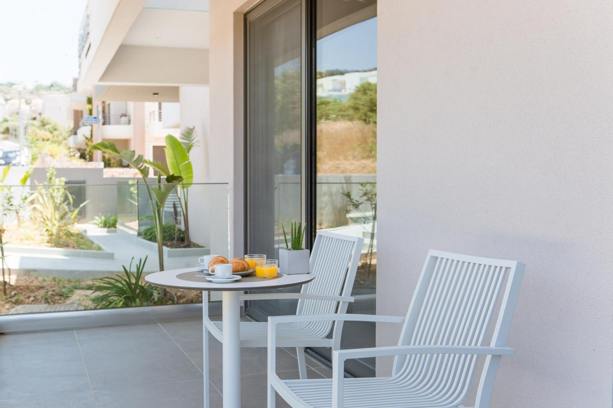 Noemie Luxury Suites Chania  Room photo