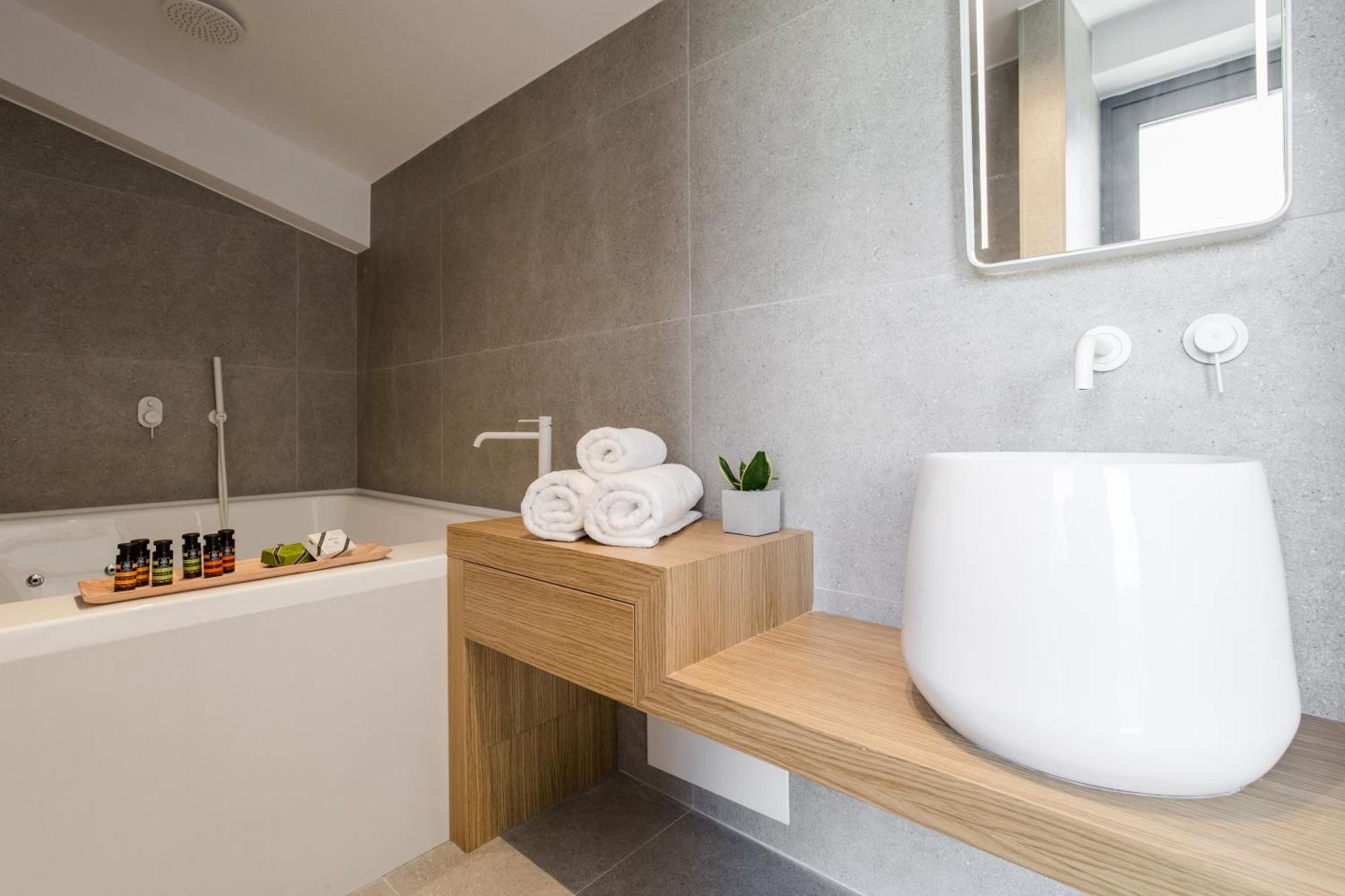Noemie Luxury Suites Chania  Room photo